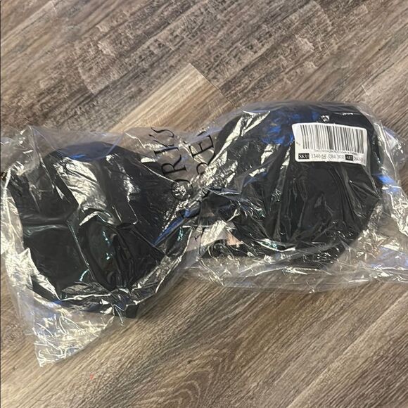 Victoria secret love cloud full coverage Bra • Black 38DD - Picture 3 of 4